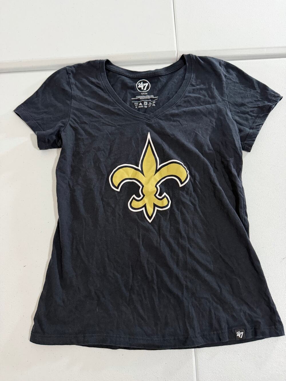 ‘47 Brand New Orleans Saints V-Neck T-Shirt Women’s Small Black Fleur de Lis